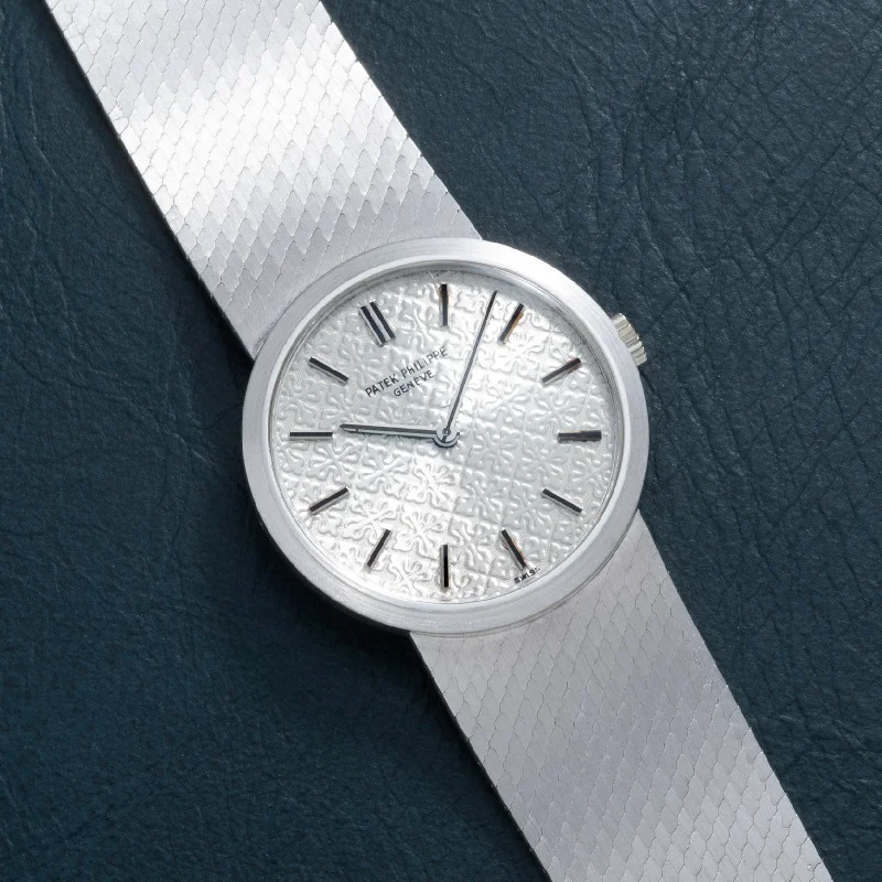 Patek Philippe Ladies Dress Watch 'Calatrava Cross'